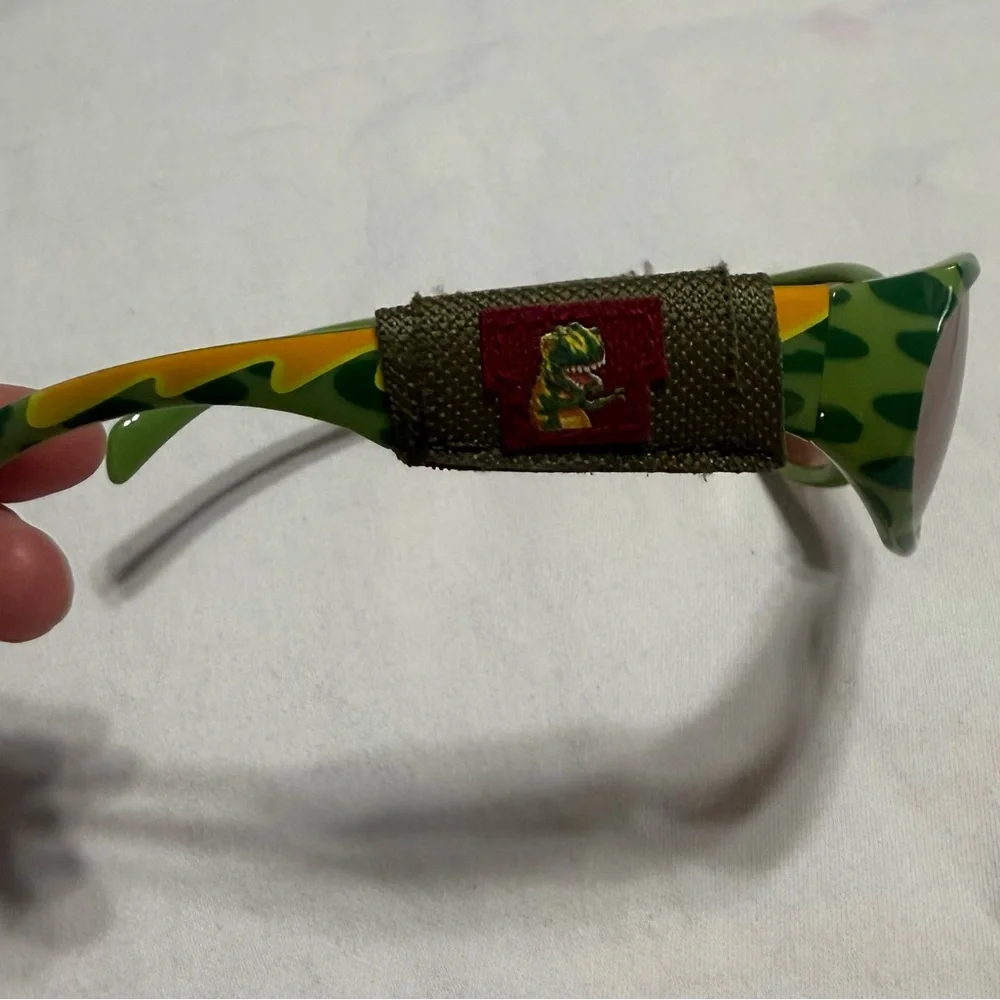 Green Dinosaur Pattern Sunglasses